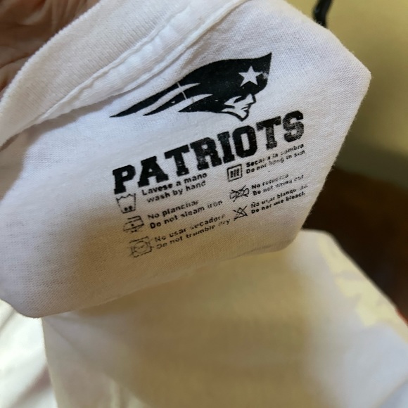 NFL NEW ENGLAND X-Large patriots / Brady T shirt - Picture 3 of 5